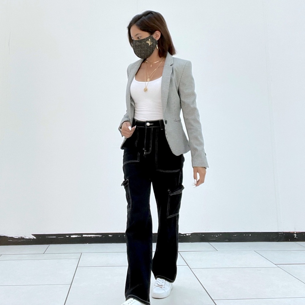 Meet your Posher, Destiny